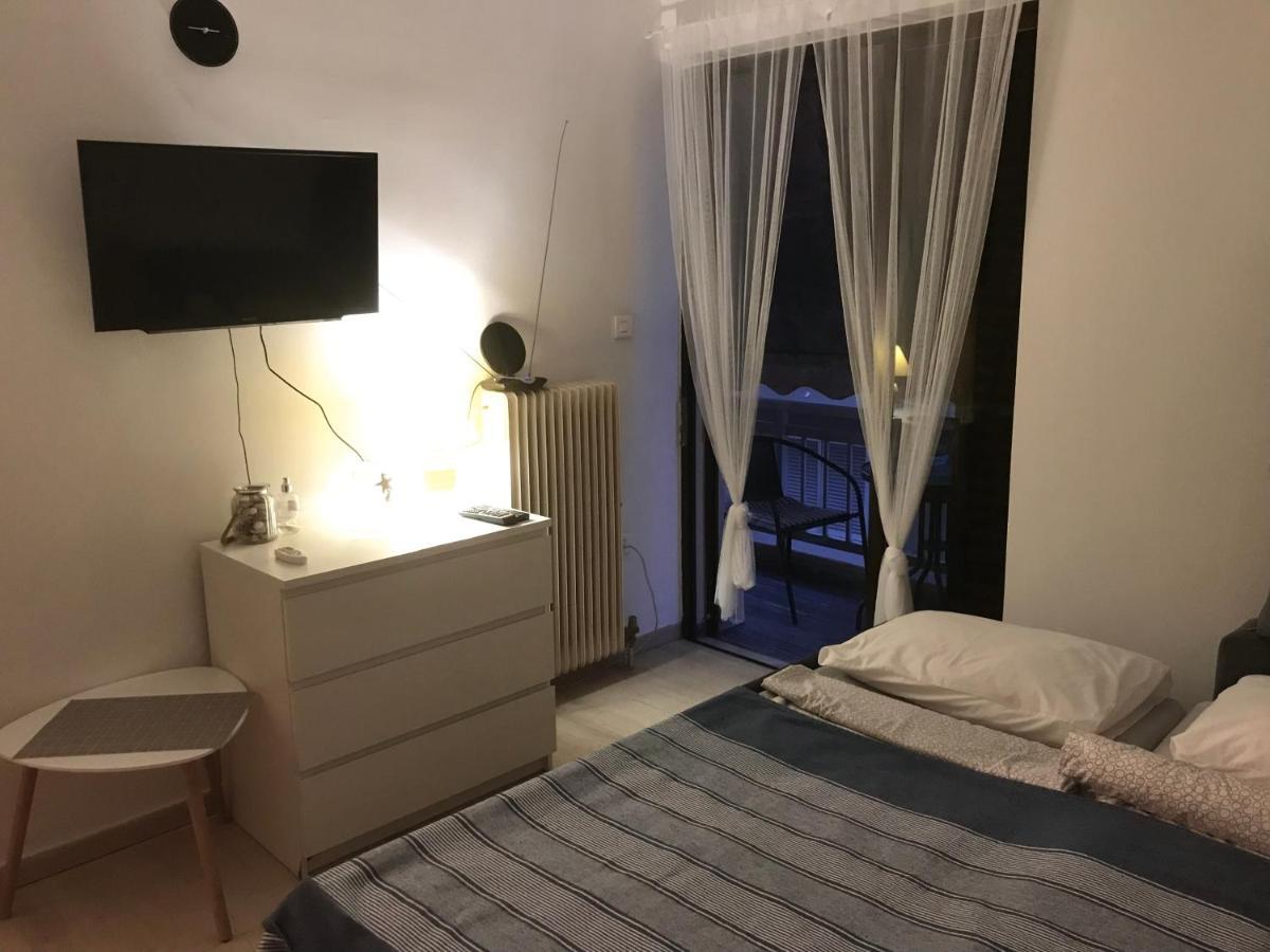 Marina Apartment Луца Экстерьер фото