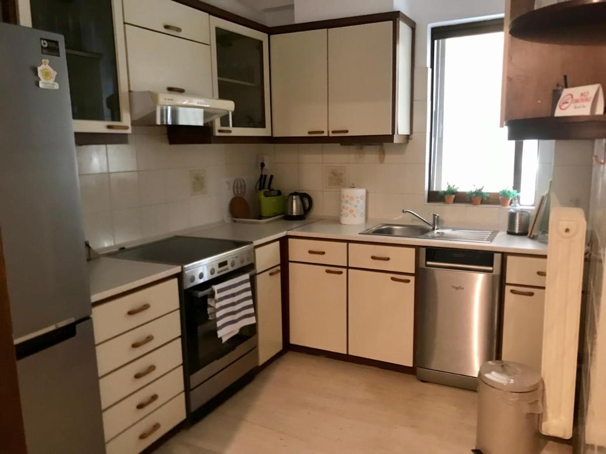 Marina Apartment Луца Экстерьер фото
